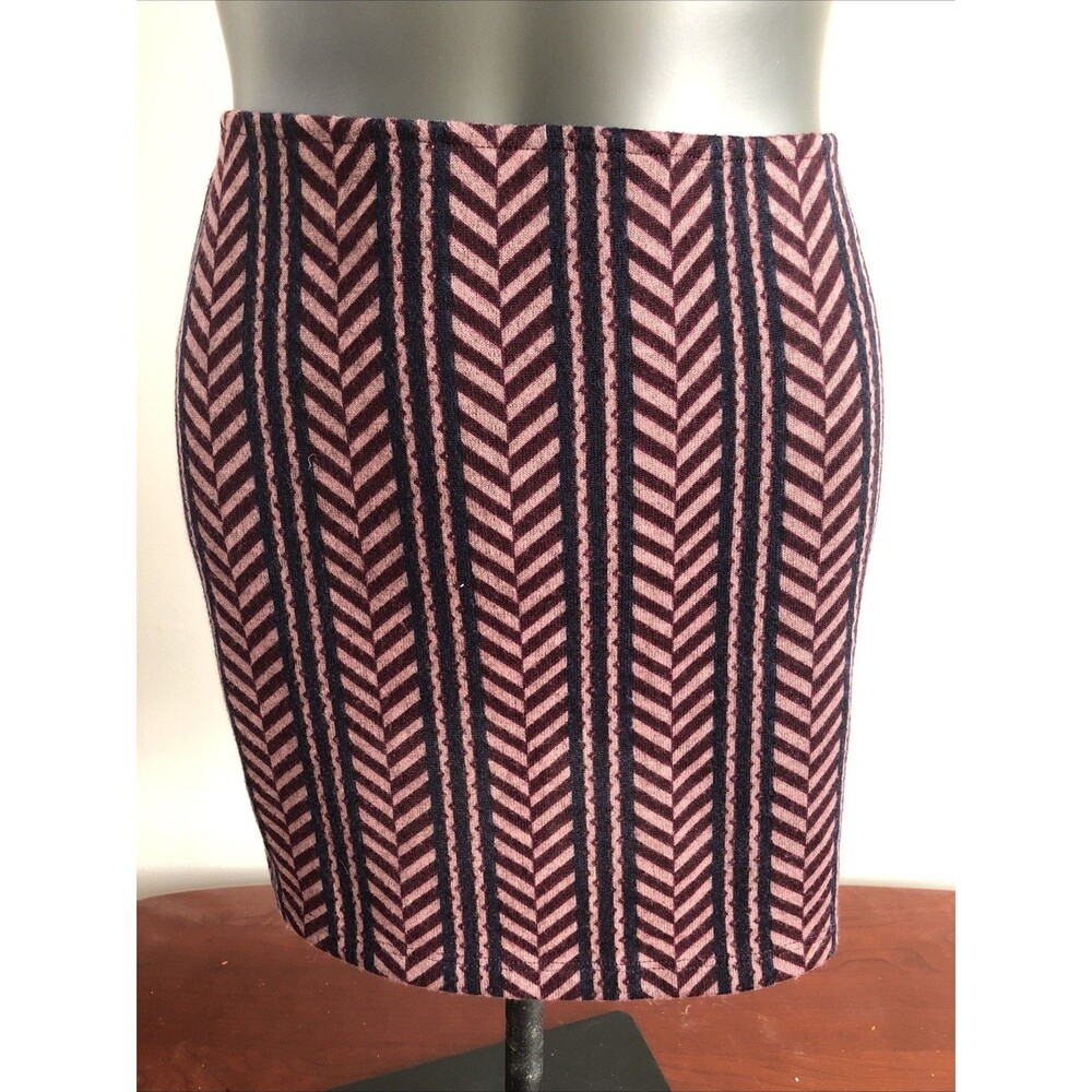 Kylee Burgundy Maroon/Navy Blue Herringbone Mini Skirt SEE PHOTOS FOR SIZING‎